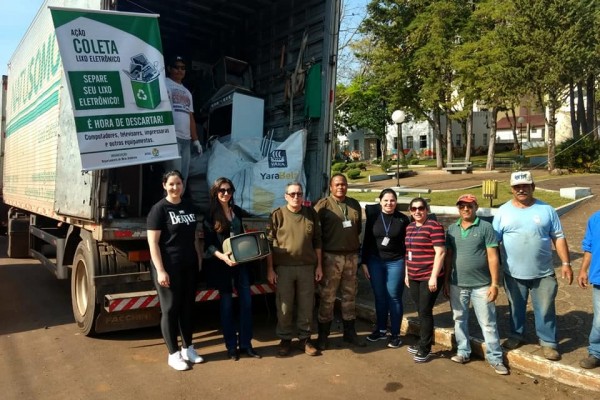 População sarandiense colabora de forma espetacular com a campanha de coleta de resíduo eletrônico