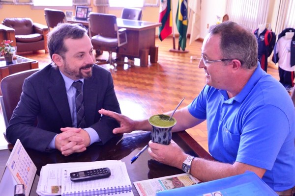 Deputado Estadual João Reinelli visita o município